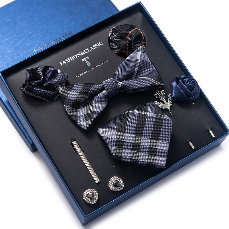 Holiday Present Tie Handkerchi - Neck Tie Set Box recension och pris